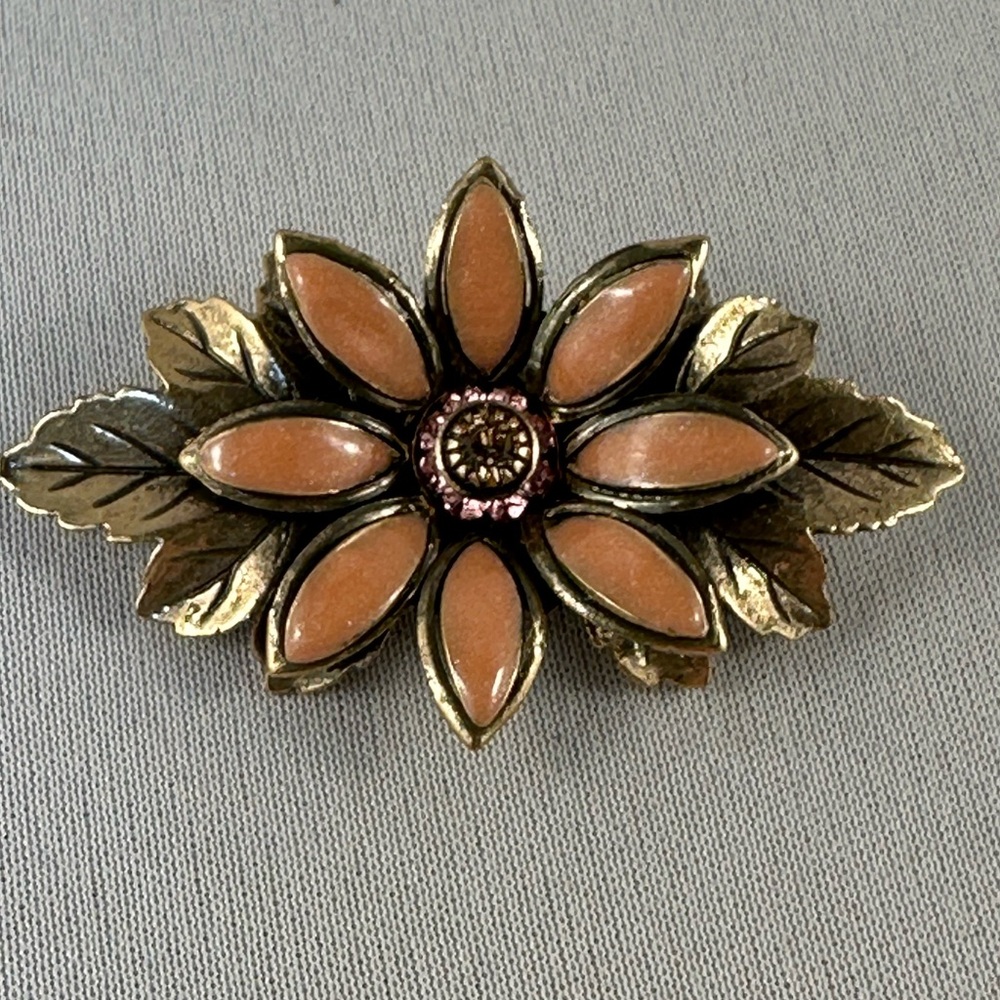 Vintage Carolee peach enameled flower brooch